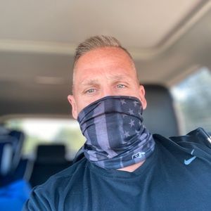 Meet your Posher, Nicholas